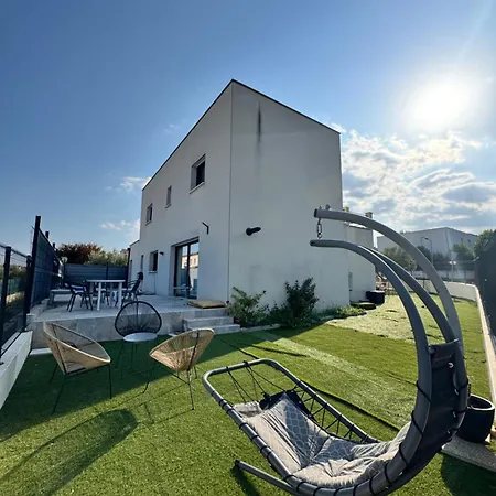 Maison 3 Avec Piscine By Ayline *